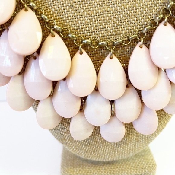 Light Pink Statement Teardrop Necklace Chunky Lucite Beaded Retro 90s Y2K Love - Picture 6 of 8